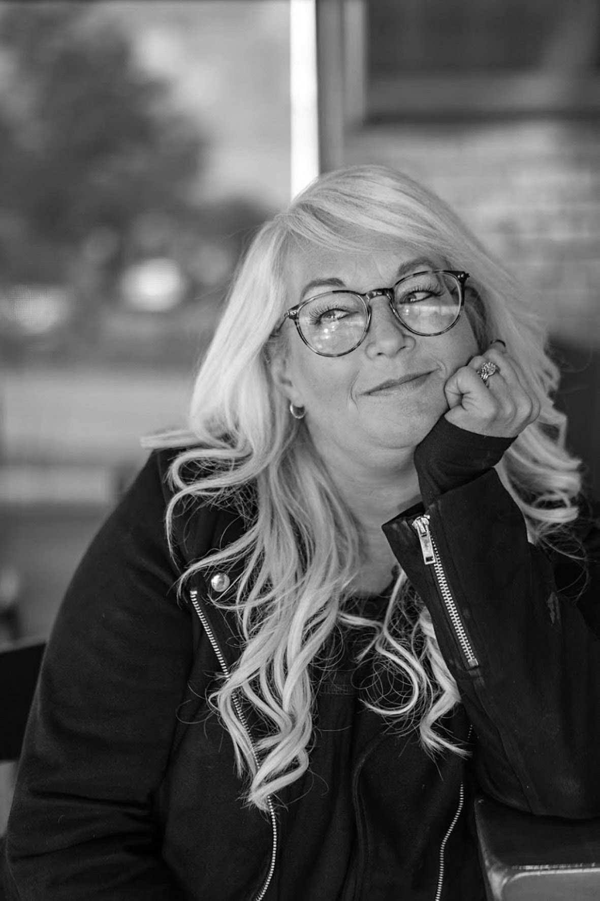 Lynn Painter lança Nada é por acaso no Brasil