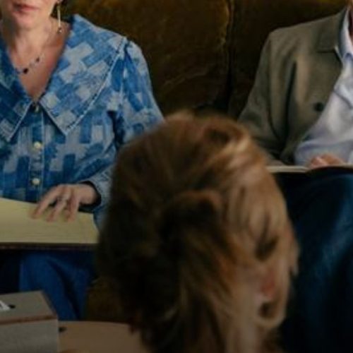 Olivia Colman e o poder feminino em ‘Os Roses: até que a morte os separe 💖🎬