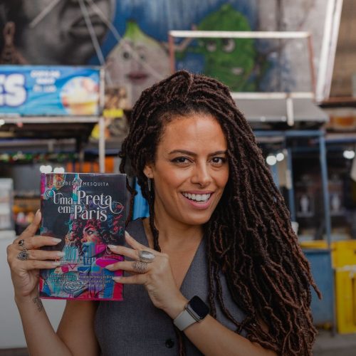 Uma Preta em Paris: a autobiografia que costura ancestralidade e moda 🧵✨