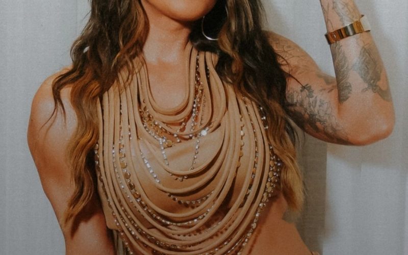 Lauana Prado, Spotify Brasil, Sertanejo, Transcende