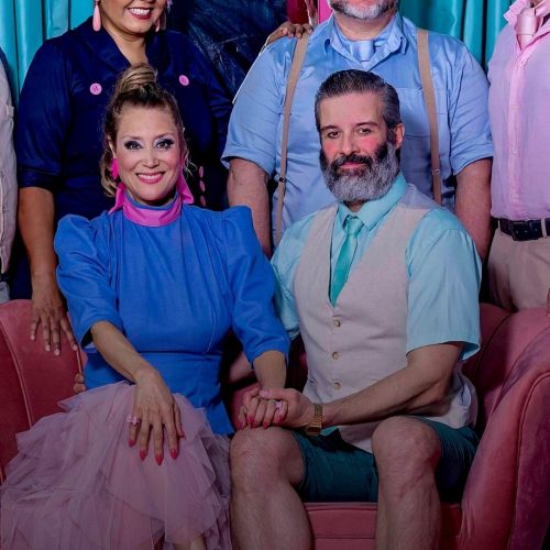 “Uma Casa de Boneca” clássico de Ibsen ganha nova leitura gratuita e imersiva sobre gênero e raça! 🎭🏡