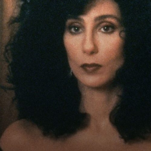De Cher a Björk: a MUBI celebra a força feminina da música no cinema 💖🎬
