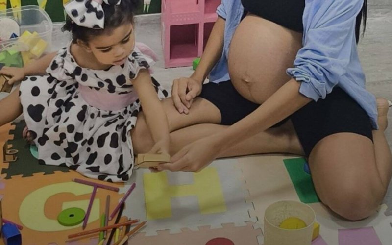 Documentário expõe desafios reais da maternidade e primeira infância
